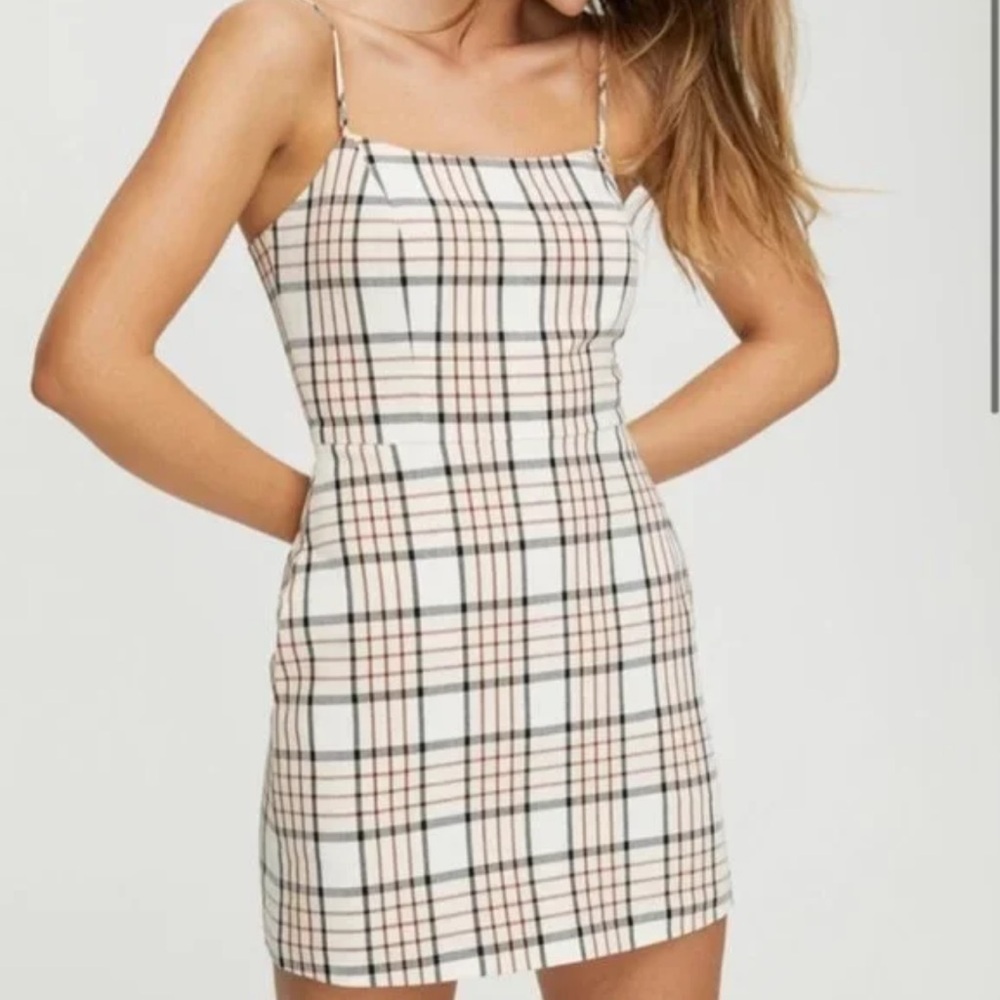 Aritzia dress